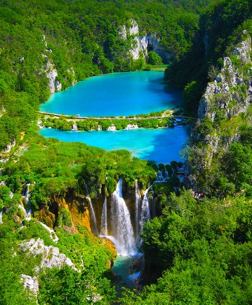 Turquoise, Plitvice Lake, Croatia