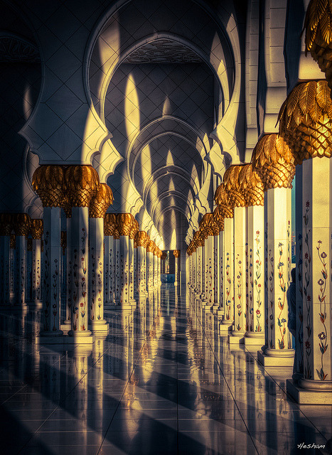 Shadows and lights at the Grand Mosque in Abu Dhabi, UAE